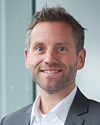 Björn Teutriene Portrait von Björn Teutriene